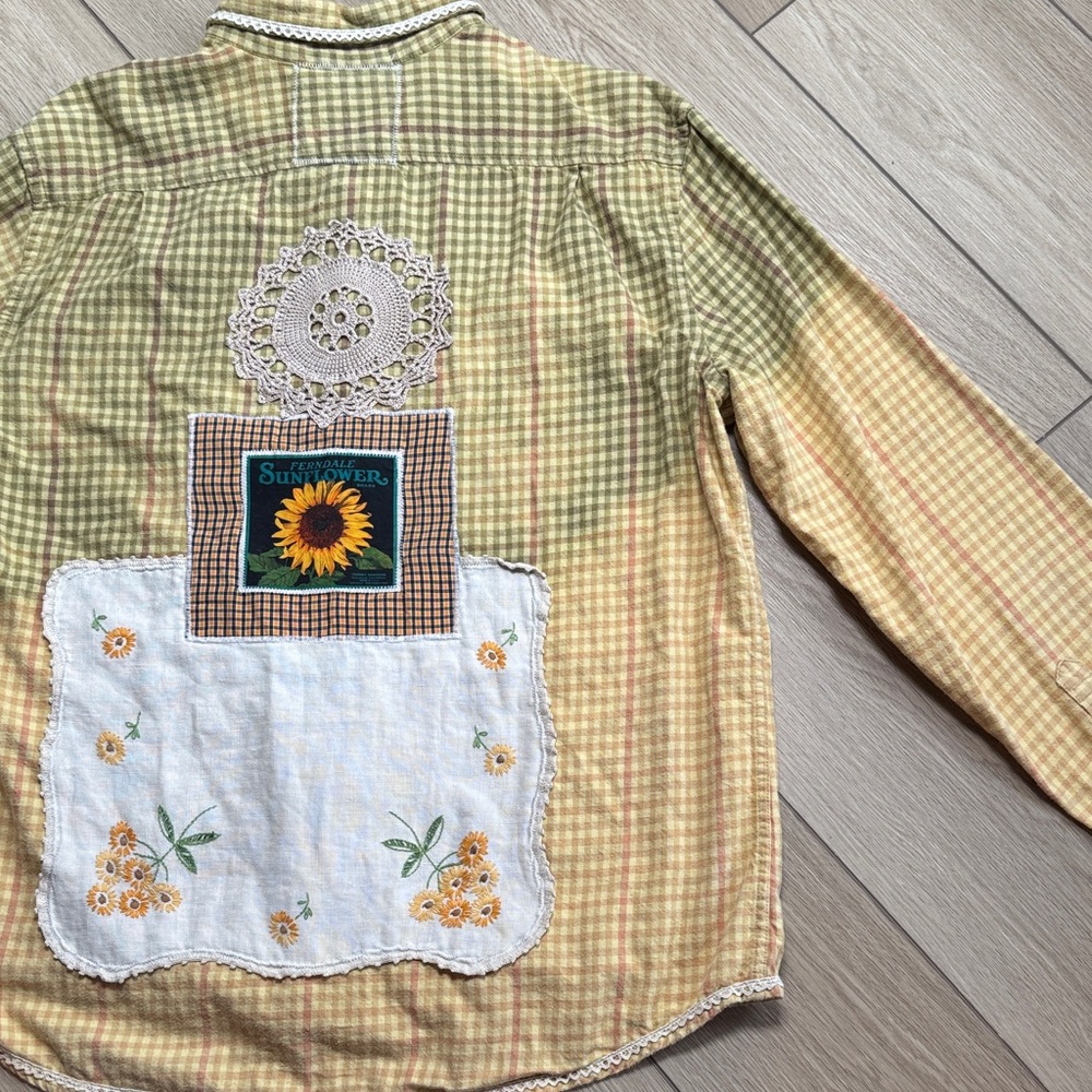 Reworked Vintage Sunflower Plaid Shirt| Cottagecore Recycle Embroidered Fall